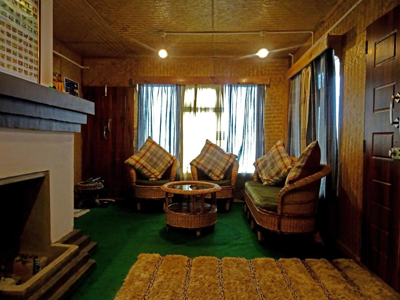 Rangaroon Trekkers Hut Bed and Breakfast Darjeeling  Exterior foto